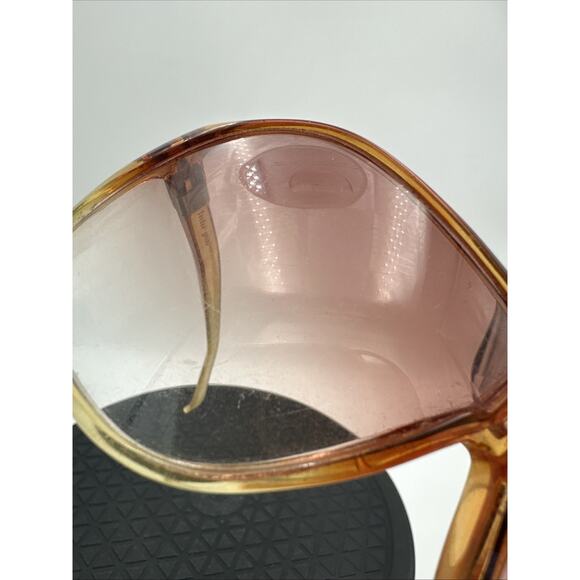 Vintage Foster Grant Sunglasses Oversized Frames Brown Lens Brown Gold main image 9
